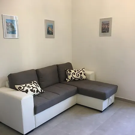 5 Terres Apartman