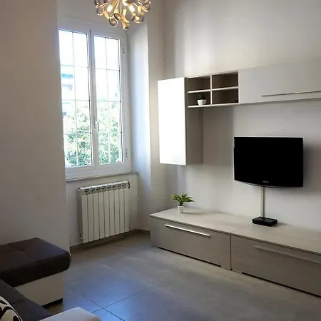 5 Terres Apartman La Spezia